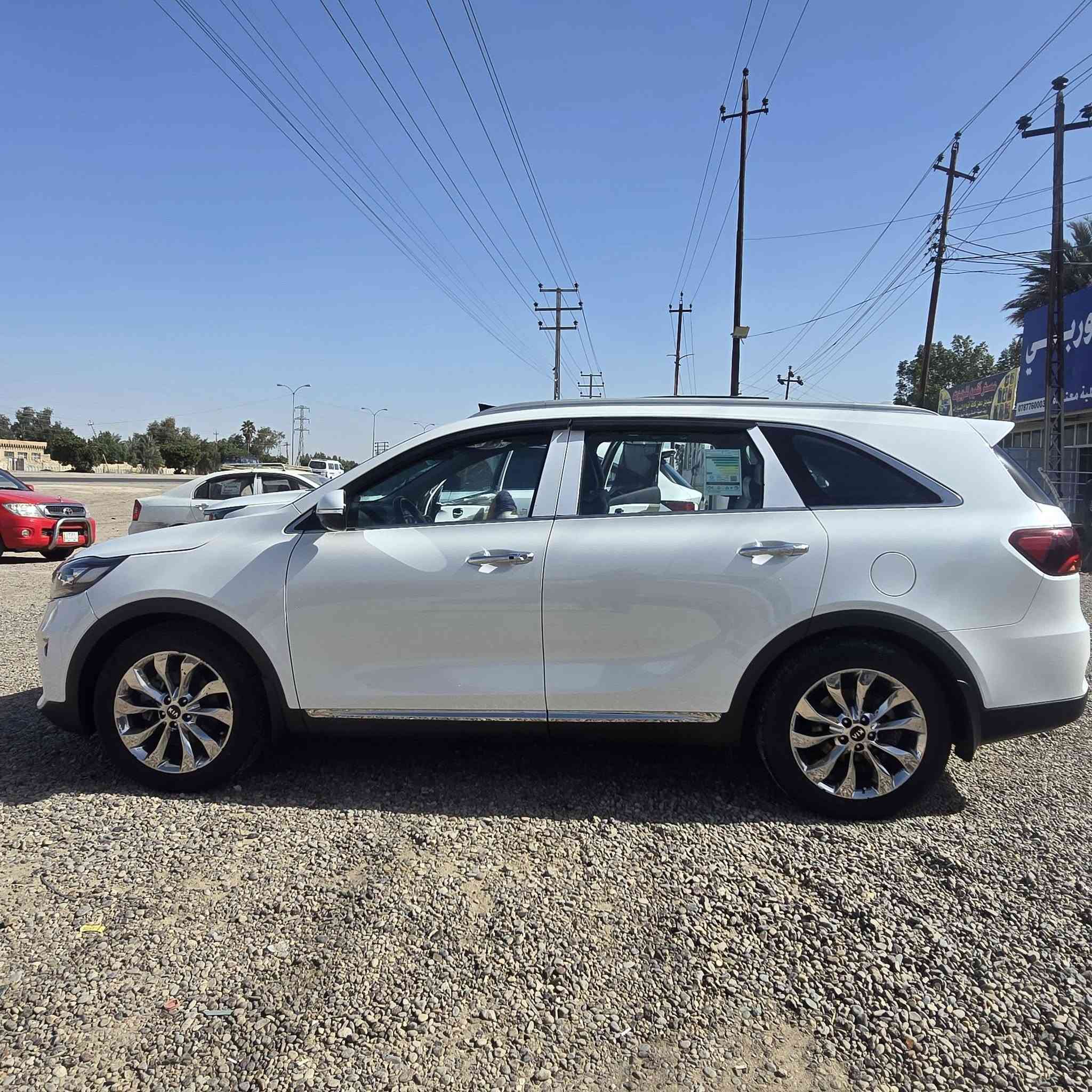 سورنتو البيع موديل ١٩ 
سونار بل منشور اخي
السعر ٢٢٥ 
مكاني ابو غريب 
تلفوني ***********
