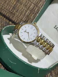 لونجين كونكويست • ٣٣.٥مم • كاملة المرفقات