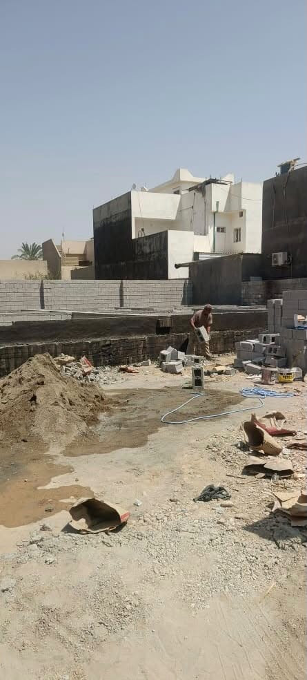 الحمد لله بفضل الله يتم اليوم بتاريخ 2026/7/31 لبخ البتلو وصبغه بمادة الفلانكوت الاسود 
لبيت الاخ جاسم في قضاء الخالص منطقة الشرقية
نسأل الله التوفيق في اكمال باقي مراحل المشروع بنفس الجودة والاتقان . 
مكتب الروان للمقاولات العامة نبني الثقة قبل ان نبني الدار ..
للتواصل على الرقم : ***********
العنوان : ديالى الخالص مقابل جامع الخالص الكبير.
