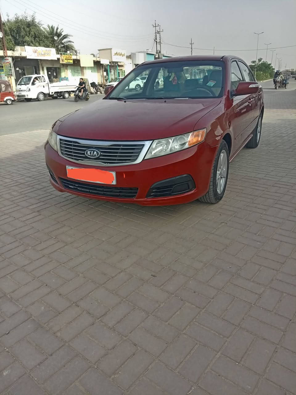 سلام عليكم 
اوبتما 2009 وارد أمريكي 
بيه قطعتين جاملغ لامامي ولبنيد صبغ فقط كير مكينه جدد كله جاهزه مابيه اي نقص سعر 115بيه مجال مكاني واسط 
للتصال ***********
