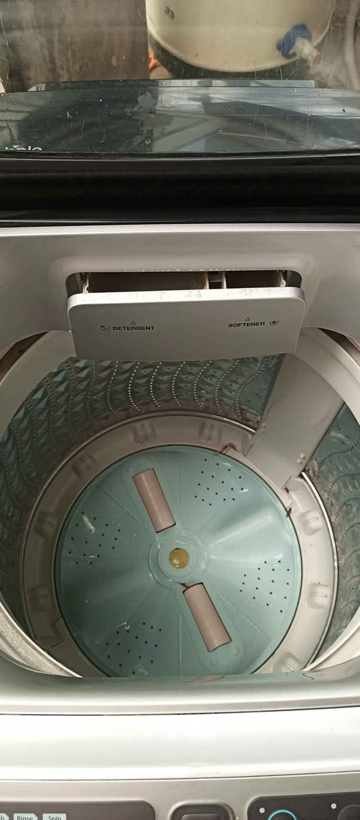 غساله سامسونج 13 كيلو 
شغاله وعلى الفحص 
مكفوله من التصليح 
ضمان شهر
السعر 160 الف
يوجد توصيل 
رقم الواتساب ***********
ـــــــــــــــــــــــــــــــــــــــــــــــــــــ بغداد, العراق
