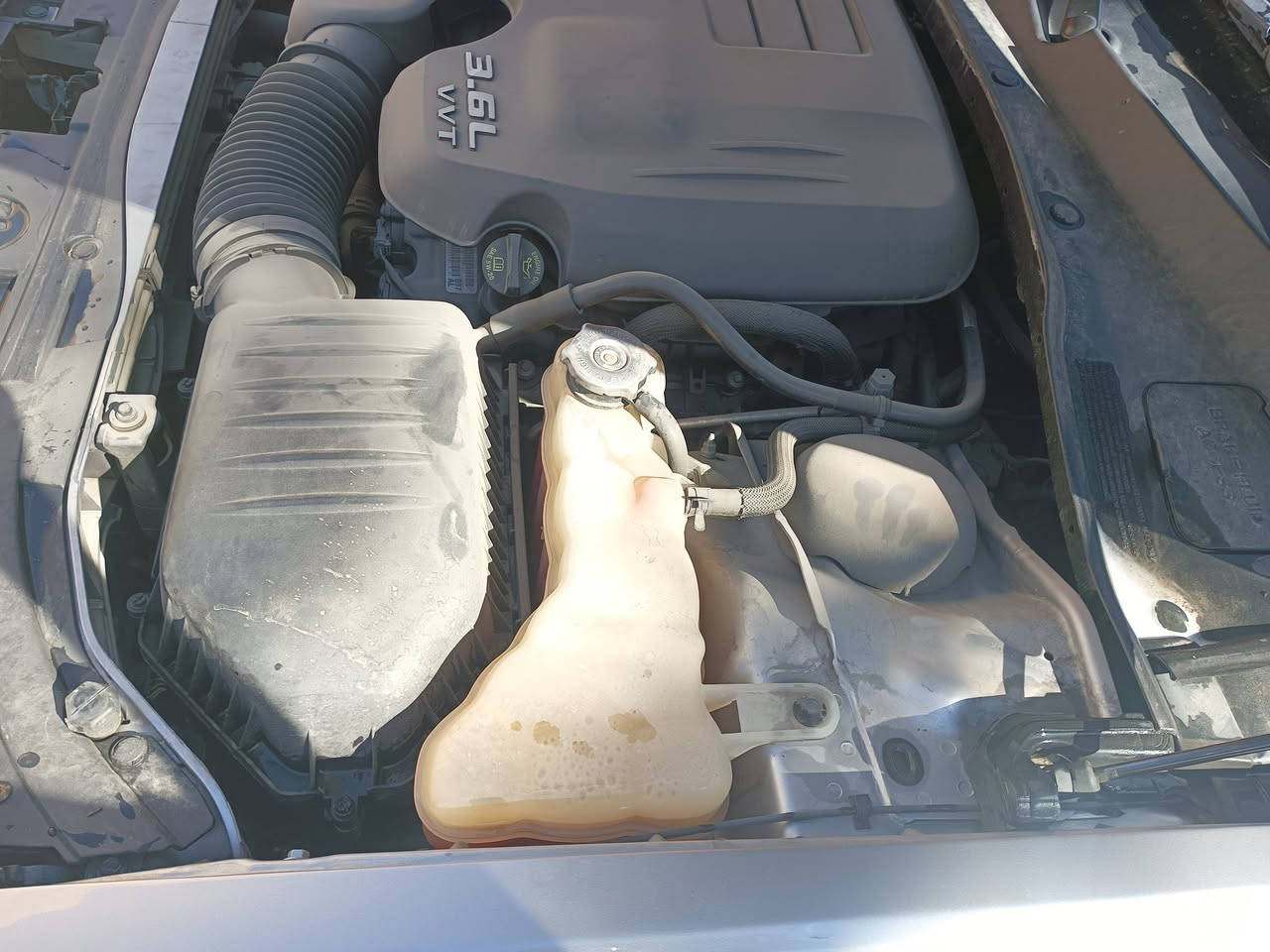 السلام عليكم اوباما رقم بصره تحويل ثاني يوم باسمي هزه جديده ماشي 60 ميل بيها مكانات كلير لا ارباك ولا حادث اعدل بالصور 2022 اصل 2018 السعر 175 وبيها مجال ***********. ***********
