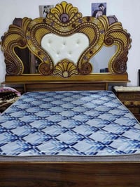 غرفة نوم • نظيفه