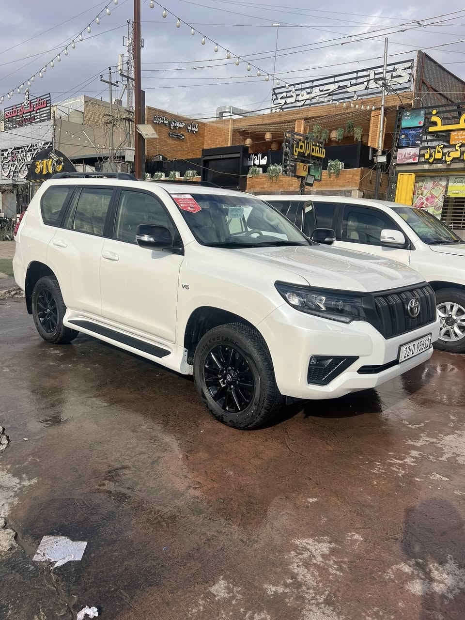 السلام عليكم للبيع لاند كروز برادو موديل 2023 شركت ساز ماشيه 21 الف فقط السياره بحالت الوكاله مكفوله كفاله عامه من كلشي رقم اربيل مكانها بغداد 
السعر ب 485 وبيها مجال 
رقم التليفون ***********
