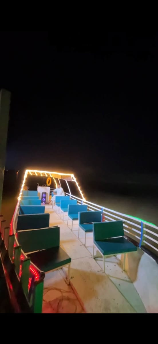 � زورق سياحي فايبر للبيع – جاهز للعمل والاستثمار 🚤

فرصة مميزة لأصحاب المشاريع السياحية والجولات النهرية.

المواصفات:
✅ الطول: 9 أمتار
✅ العرض: 2.5 متر
✅ الهيكل: فايبر
✅ المحرك: ياماها 200 حصان
✅ عدد المقاعد: 12 مقعدًا (يتسع حتى 24 راكبًا)
✅ مظلة خاصة بمنطقة السائق
✅ إنارة LED خارجية مميزة للرحلات الليلية
✅ جاهز للعمل والاستخدام مباشرة

📍 الموقع: صلاح الدين – الضلوعية
💰 السعر: 110 ورقه وقابل للتفاوض
📞 للتواصل: ***********

المعاينة خير دليل، والبيع للجادين فقط
