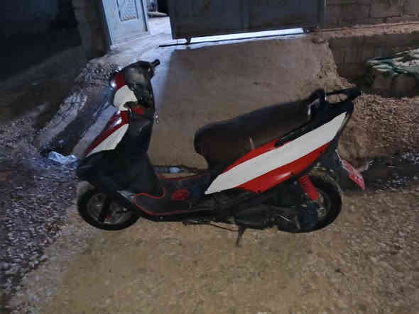 لبيع ماكس ياباني. محرك شرط لا صرف ولا بخار سرعه 140 كفرات بلادي. شرط رقم واحد  كهربايات شغال سلف كله شرط سعر 375ببي مجال ***********
