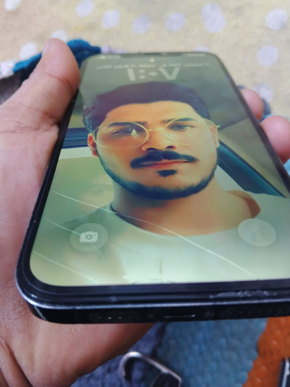 سلام عليكم شباب آيفون ١٢برو ماكس شرق وسط بطاريه٨٤تليفون كلش نضيف وحلو بي فقط فطر بل شاشه مامثر ولا مبين ألن شاد الزكه مضلل السعر ٤٥٠وبي مجال المكان بغدا. الحسينه مال معامل ***********
