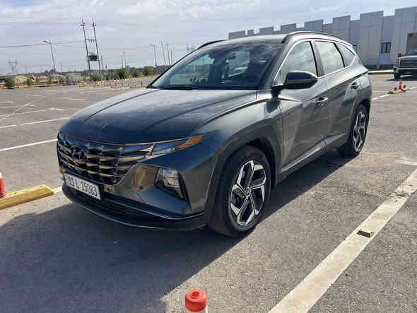 السلام عليكم توسان ٢٠٢٣ فول ١/١ حادثه من امريكا  كلين واضحه الصور بالعراق صار بيها بنيد تبديل نفس اللون بدون دواخل كفاله وبيها باردات السياره استخدام بنيه   ماشيه ٣٢ كلش نظيفه السياره بأسمي رقم بغداد بيع او مراوس السعر ١٨٢
مجال عمله بيها مكاني البياع ***********
