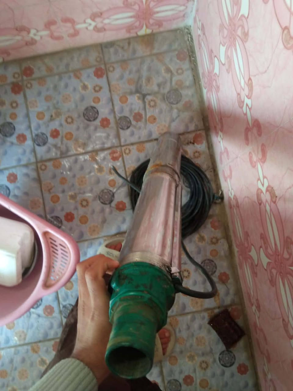 غطاس ثنين انج اصلي ستعمال ١٠ايام فقط للبيع ١٢٥وبي مجال ***********
