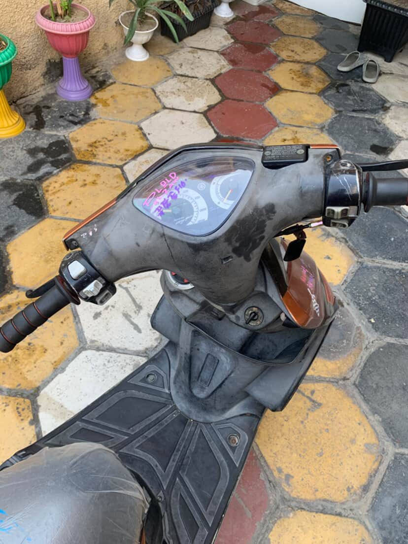 السلام عليكم ماكس مضلع بلادي للبيع دراجه جديده نكره سلف شلعه ومعدل كهربائيات شغاله كلهن كفرات بلادي ختم واحد ويه المكينه السعر 650 وبيه مجال العنوان بغداد شعب حي اور فلكه صباح الخياط للاستفسار *********** واتساب
