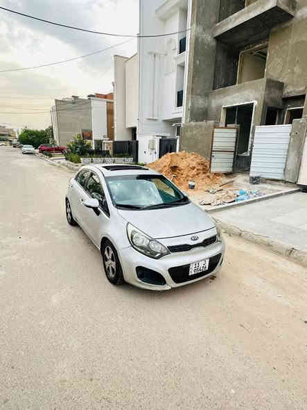 للبيع كيا ريوو 2012
خليجيه مكفوله منل ضرر والصبغ والتبديل 
عدا قطعه وحده بخخ فقط 
سياره جداً نظيفه 
فووووول مواصفات 
سلايد رووف
محرك 1600 دووش المرغوب الكبير 
كير اوتوماتيك AT 
صدر نظيف 
تخم تاير جديد 
ويل كب بلادي 
مري شفط وأشاير بالمري 
تحكمات ستيرن 
جنطه بصمه 
تبريد ثلجج
سياره جاهزه ونظيفه خاليه من كل نقص 
العداد 140 حقيقي 
رقم بغداد الدولي الجديد 
هزه جديده 
سنويه جديده بأسمي 
السعر 90 ورقه وبيه مجال بسيط 

***********
