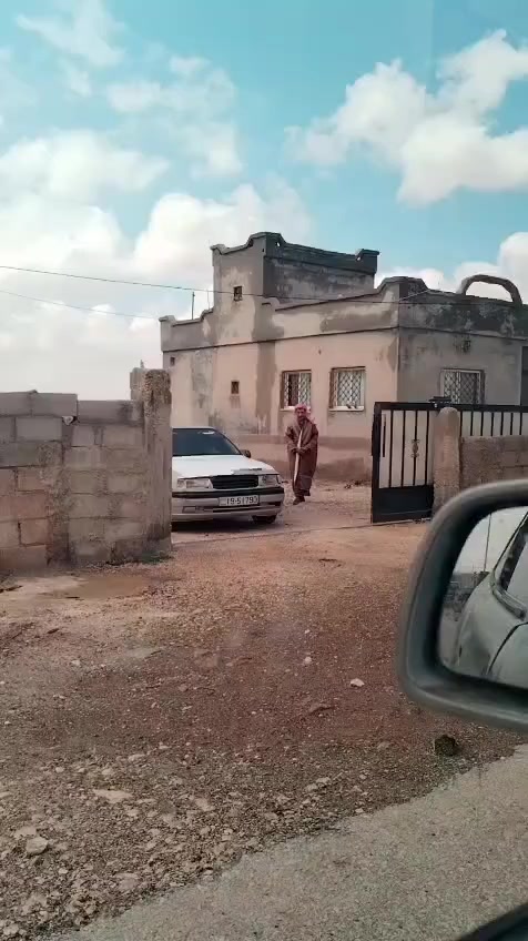 ابل فيكترا
أبل فيكترا مديل 90
متور 16 حلاب
شبابيك كهرابه شغاله ميه ب الميه 

سياره بصلاه ع النبي
دهان ٧٠ بلميه 
بريكات جديده +بواجي جديده +طرمبه بنزين جديده 
انارره كامله فل 
اضويه اشركه
اربع فردات كاشوك وكاله
تنجدي شركه

مسجل سمعات ميه ميه سستم 
كهربا منفوضه نفض كامل من القارمه الي القارمه 
الله يطرح البركة لصاحب النصيب 
للبيع او للبدل


**إذا كنت صاحب هذا الإعلان وتريد حذفه لأي سبب، رجاءا أرسل رسالة إلى الدعم الفني**