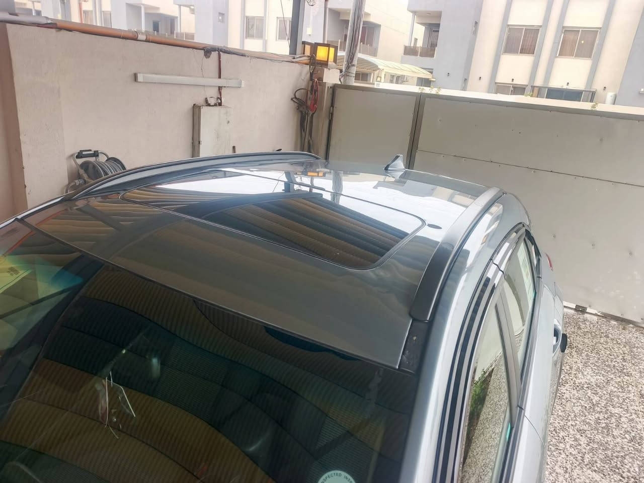 السلام عليكم 
عندي هونداي كونا موديل 19 وارد امريكا محرك 2000 دوش المرغوب بيه حادث جاملغ وبنيد صبغ+شبر بالجاملغ الخلفي وماشره اني فول مواصفات 
سلايت 
كشنات تدفئه 
رادارات 
بصمه ابواب وتشغيل 
شاشه كبيره 
كامره 
تحكمات ستيرن قياده ذاتيه 
السعر 112ورقه وبيه مجال سنويه باسمي هزه جديده وارقام وسنويه 
ملاحظه محرك بلاد وكير ايتي بلاد وحداديه جديده وتايرات جديده
العنوان بغداد العامريه مجمع نجمه بغداد السكني ***********
