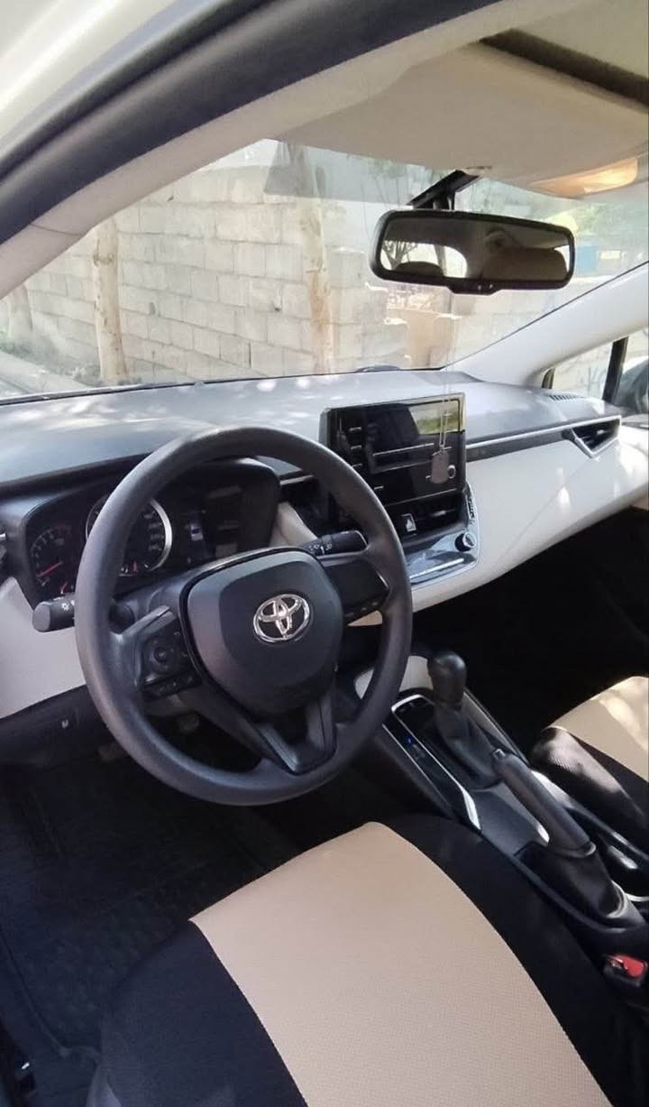 سلام عليكم 
بيع + مراوس
تويوتا كورولا 2021
وارد خليجي 
بدون صبغ بدون تعديلات بارد
ببهه كم رصعات فقط 2 او 3
ماشيه 75000الف فقط
مواصفات xl عادي
محرك 1.6
رقم اربيل جديد بسمي تحويل وكاله نفس اليوم
شركه جيهان
سعر 158 بيهه مجال
للاستفسار *********** أربيل, العراق
