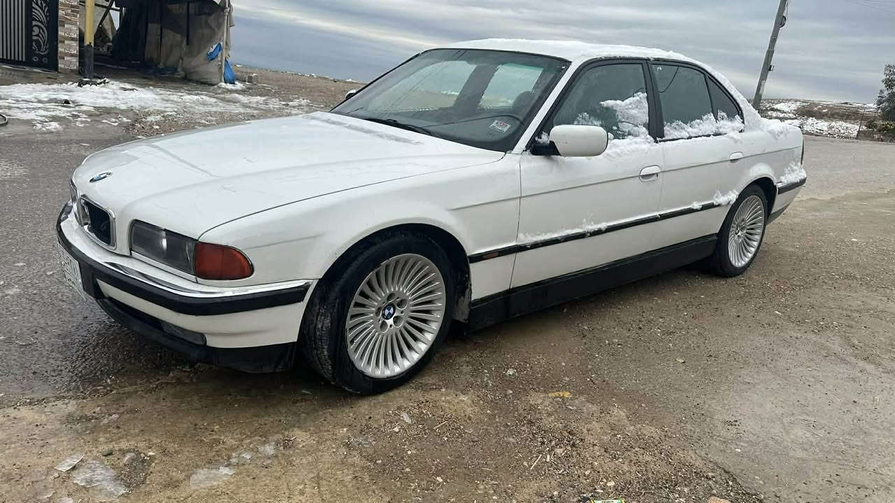 بی ئیم مودیل 1997  v8  كير مكينة  شرت  لا دعم  تبریت شغال تایرات جدید رقم موصل  سنويه جديد  سعر 65 وره قه  مكان عقرة رقم  موبايل ***********
