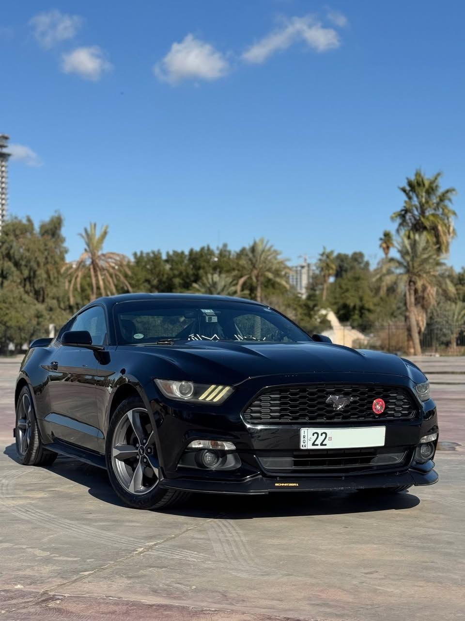 السلام عليكم
موستنك 2015 V6 كلين تايتل رقم اربيل دولي بأسمي لون اسود 
السياره بعدهه على وضع الشركه حته سبيرهه ماماشي بشارع بدون برمجه و لا تعديل حته العقل مامفتوح حجر البيئة بلادي موجود مو تركيب و بصمات اثنين و كتلوكات و ارضيات الشركه بيهه حتى براغي الرقم مال الدعامية الامامية والخلفية البلاديات موجودات وما مشدودات

مكينة 6 سلندر وكير ما ملعوب بيهن و ما مفتوحات على وضع الشركة حتى المكينة خرسة اي صوت ما بيها
كشن السايق كهرباء
تبريد ثلج ومنضومة كاملة جديدة والفريز مال موديل 21
ويل كب بلادي مالتهه لا عواج ولا تعديل 
كامره خلفيه
لحيه سيرفيني
جناح خلفي GT
شفقة جامة خلفية
اوراكل احمر
دفيوزر خلفي
شفتات ستيرن
ماشيه 79 ميل حقيقي
باتري جديد

السياره برغي واحد ماناقصهه صدر امامي خلفي جديد 

بيهه فقط الجاملغ الامامي الايسر مبدل اثر طخه خفيفه و البلادي موجود و مبين الطخه بيه وبيه بارد بالباب الامامي والجاملغ الخلفي

وياها الجناح واللحية الامامية البلاديات موجودات اضافة الى سكوب جامة خلفية و جناح عدد 2 اضافيات 
 
السعر 160 ورقة
***********

المكان بغداد السيدية
