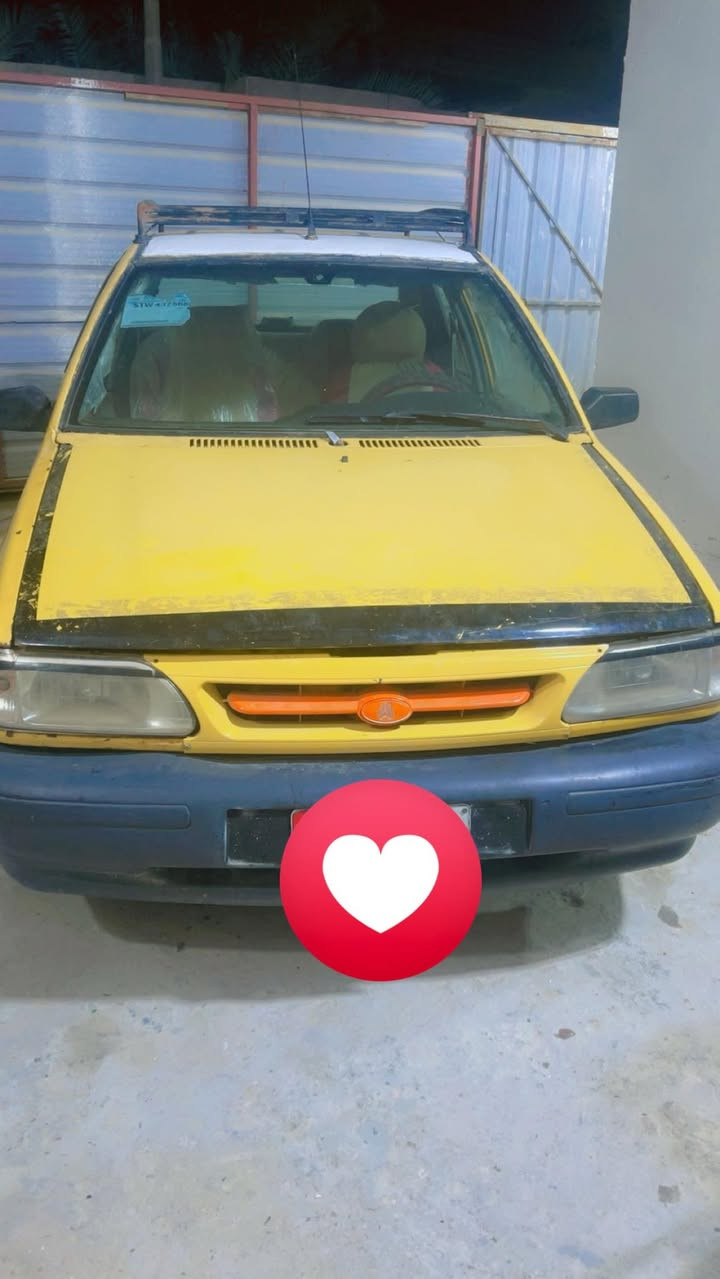 يالله سلام عليكم سايبه اللبيع موديل 2015 مكينه بيها خيط تبخير قليل الباقي كفاله كيرا خيرا من الله حداد حلوه تخم تاير سنويا منتهيه صالها خمس سنوات راعيها ماندله  السعر 17 بيها مجال المكان البصره ابو الخصيب العوجه *********** رقم سياره بصره
