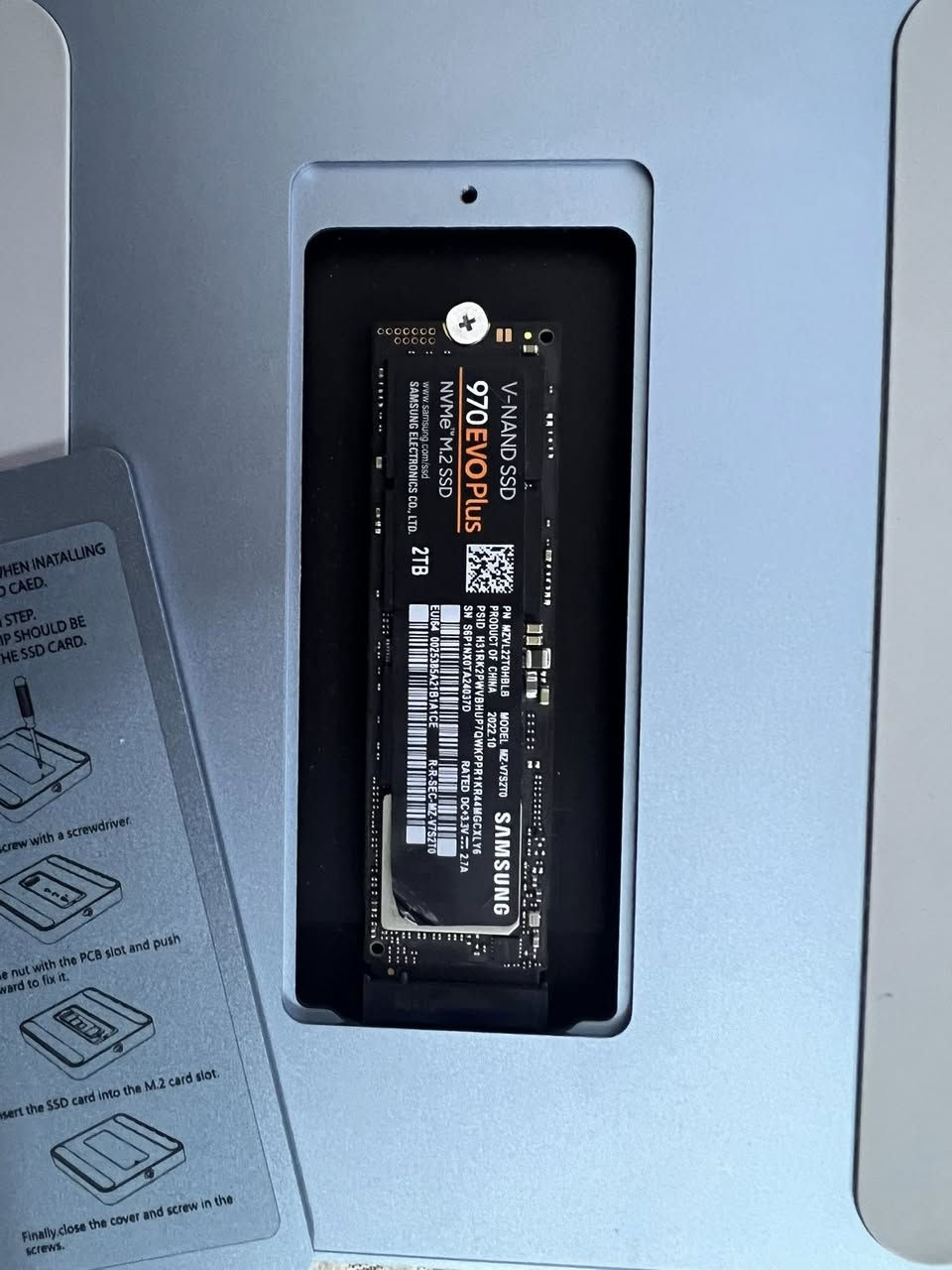 � للبيع SSD Samsung 970 EVO Plus NVMe 💾
🔥 أداء عالي وسرعة خارقة
🔹 الموديل: Samsung 970 EVO Plus
🔹 النوع: NVMe M.2 PCIe Gen3 x4
🔹 السعة: 2Tb
🔹 سرعة القراءة: حتى 3500MB/s
🔹 سرعة الكتابة: حتى 3300MB/s

✅ مناسب للابتوبات والـ PC
✅ مثالي للنظام، الألعاب، برامج التصميم والتطريز
✅ موثوق وعمر طويل
✅ الحالة: مستعمل قليل 

💰 السعر: 225 الف وبيه مجال
📍 الموقع: كربلاء وموجود توصيل
📞 للتواصل: ***********

فدوة لحد يكسر بسعره مستعمل قليل وحالياً الجديد مالته 264 الف بالريان
