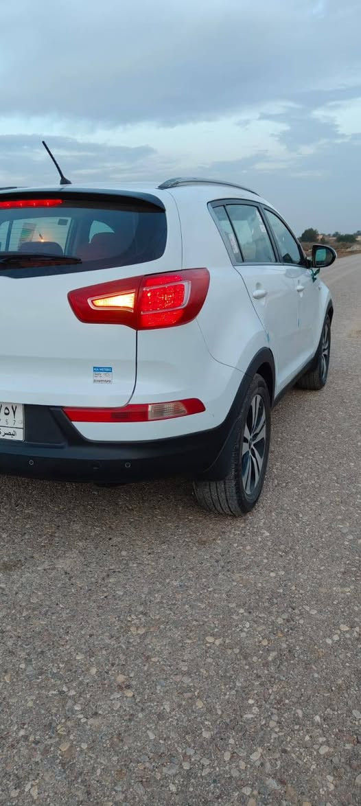 السلام عليكم
كيا سبورتج موديل 2014

خليجي رقم بصره 

محرك. 2000 دوش 

ماشيه. 200 

سياره جاهزه ونظيفه كلش 

السعر  155 وبيها مجال قليل 

الناصريه/قضاء الرفاعي 

للاستفسار »»»»»»»  ***********
