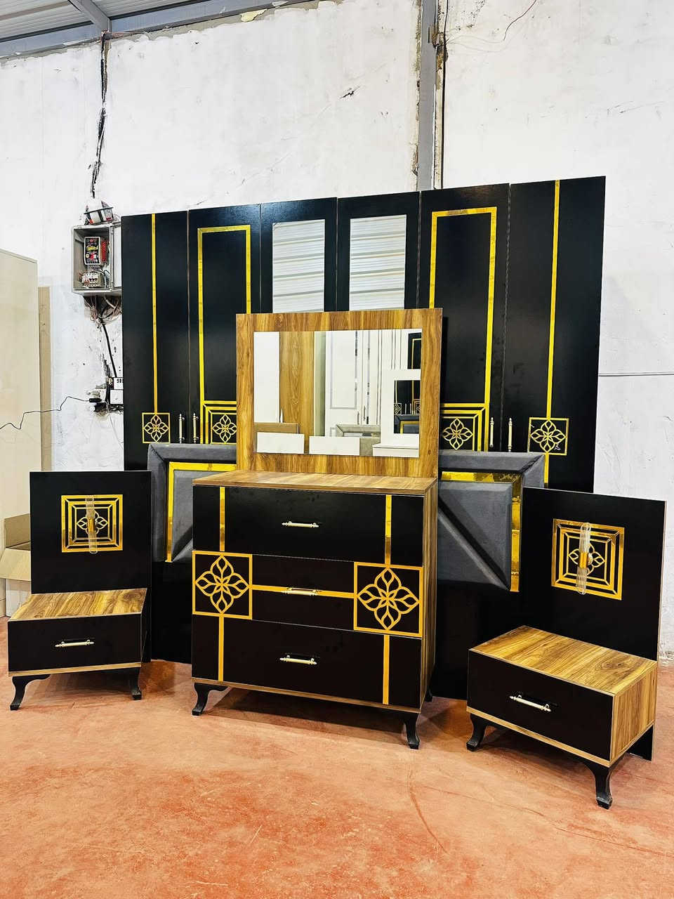 💗 غرفة تركي مستخدم
🛏️ 6 قطع كاملة
💯 نظافة 95%
🚪 نظام أبواب مرتب

🪛 شد مجاني
🚚 نقل مجاني
💎***********
