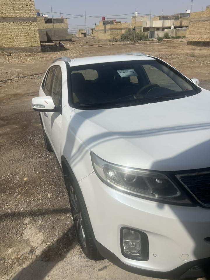 سورنتو14خليجي مكفوله كفاله عامه ماشيه 165رقم واسط انگليزي باسمي هزه جديده تخم تاير جديد حداديه امامي خلفي جديد ***********
