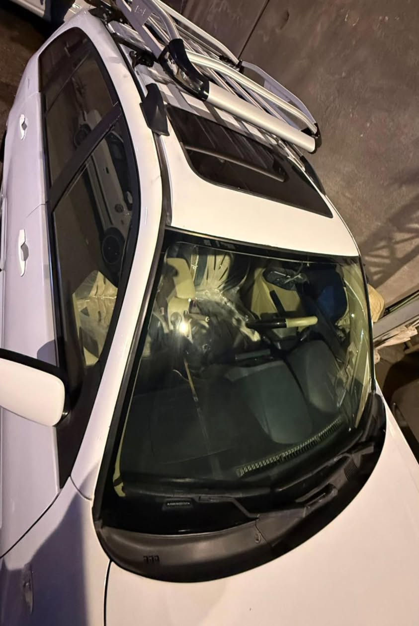 السلام عليكم 
سيارة تيكو 2013 للبيع
جاهزة كير ومكينه وحداده 
دواخل نظيفه تدفئه تبريد 
شاشه لمس.  تحكم ستيرن 
تنته شغاله  كهربائيات كله شغاله على بلاد 
سياره بيه درع امامي وخلفي ودوشمه كشنات ونايلون اصلي 
كشنات تدفئه  السيارة جاهزة رقم بصره وراعيه يريد تحويل 

السعر (58) مكاني البصره الشراي يتصل 
***********
