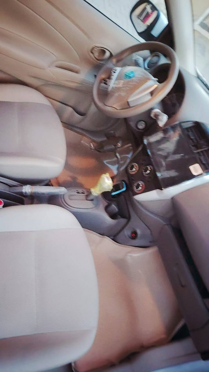 نيسان سني هندي بليته زركه اصل 2024 رقم بغداد الجديد بأسمي مكفوله السياره ماشيه 33 مكاني بغداد المحموديه سعر 132 
***********
