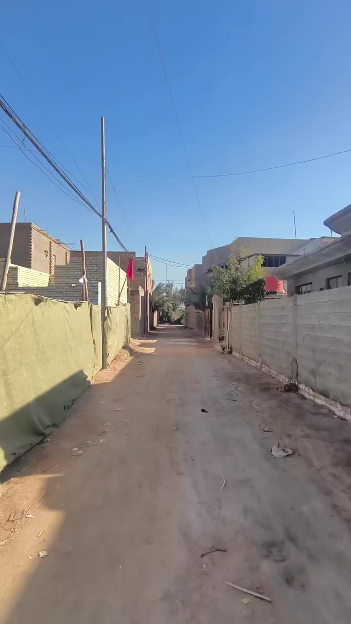 بيت طابو زراعي سند 25 بناء جديد طابوك وسقف كونكريت مساحته ٢٤٧متر وجه١٣ ونزال١٩  موقع جيد منطقة طويريج  الدسميه قرب مفرق العلويه شريفه يبعد عن الشارع العام ٣٠ متر  السعر خاص أو إتصال ***********
#مكتب_الأخوين
