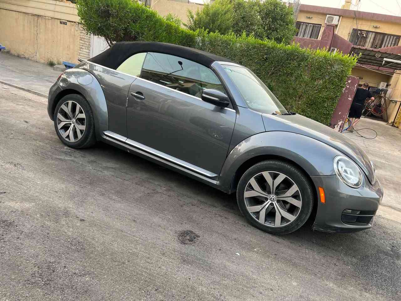 السلام عليكم
بيتل كشف للبيع موديل 2019 
محرك 2000 توربو 
مواصفات لمتدد ماشيه42 الف ميل
بدون ايرباك حادثه بنيد وجاملغ صبغ نفسهن راجعات بدون دواخل وشاصي
رقم بغداد 
مواصفات
بصمه تشغيل بصمه  ابواب رادار جانبي رادار خلفي تدفئه كشنات كشنات جلد تبريد بيانو وياها برده خلفيه لايت وبكلايت لد 
مكان السيارة الحارثية 
السعر (130) وبيه مجال 
السياره عليه ادامه كامله والمكينه جديده صور السونار موجود
***********
