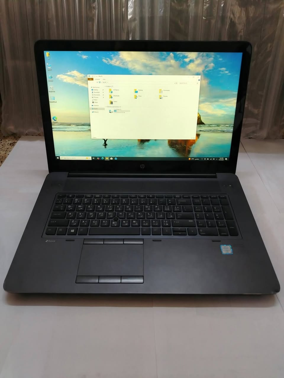 لابتوب للبيع  hp zbook 
كورد 7 الجيل 6
رام 16
هارد 256 ssd m2
المعالج فئة HQ
 كارت شاشة خارجي Nvidia Quadro M3000 M (4كيكا)
 كارت شاشة داخلي ( 8 كيكا)
المجموع الكلي (12  كيكا)
حجم الشاشة 17
الشاشة لمس 
البرامج الهندسية والعاب 
النظافة فول
السعر 400 الف قفل


**إذا كنت صاحب هذا الإعلان وتريد حذفه لأي سبب، رجاءا أرسل رسالة إلى الدعم الفني**