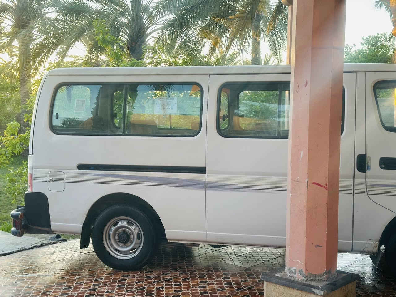 سلام عليكم نيسان موديل ٢٠١١ سياره كفاله عامه تبريد ويه لسويج سياره جديده ستخدام شخصي  سياره جديده معنا كلمه السعر 143 وبيها مجال مكاني بابل   رقمي ***********
