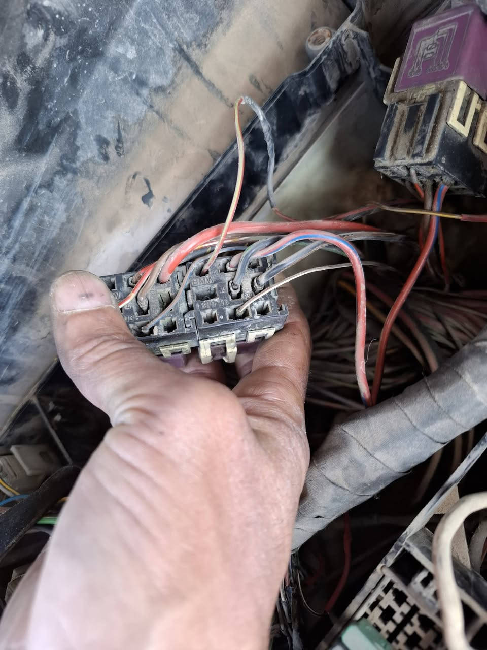 تصليح الكشنات الكهربائي
وضمان بالعمل 

العنوان النجف الكوفه 

***********

***********
