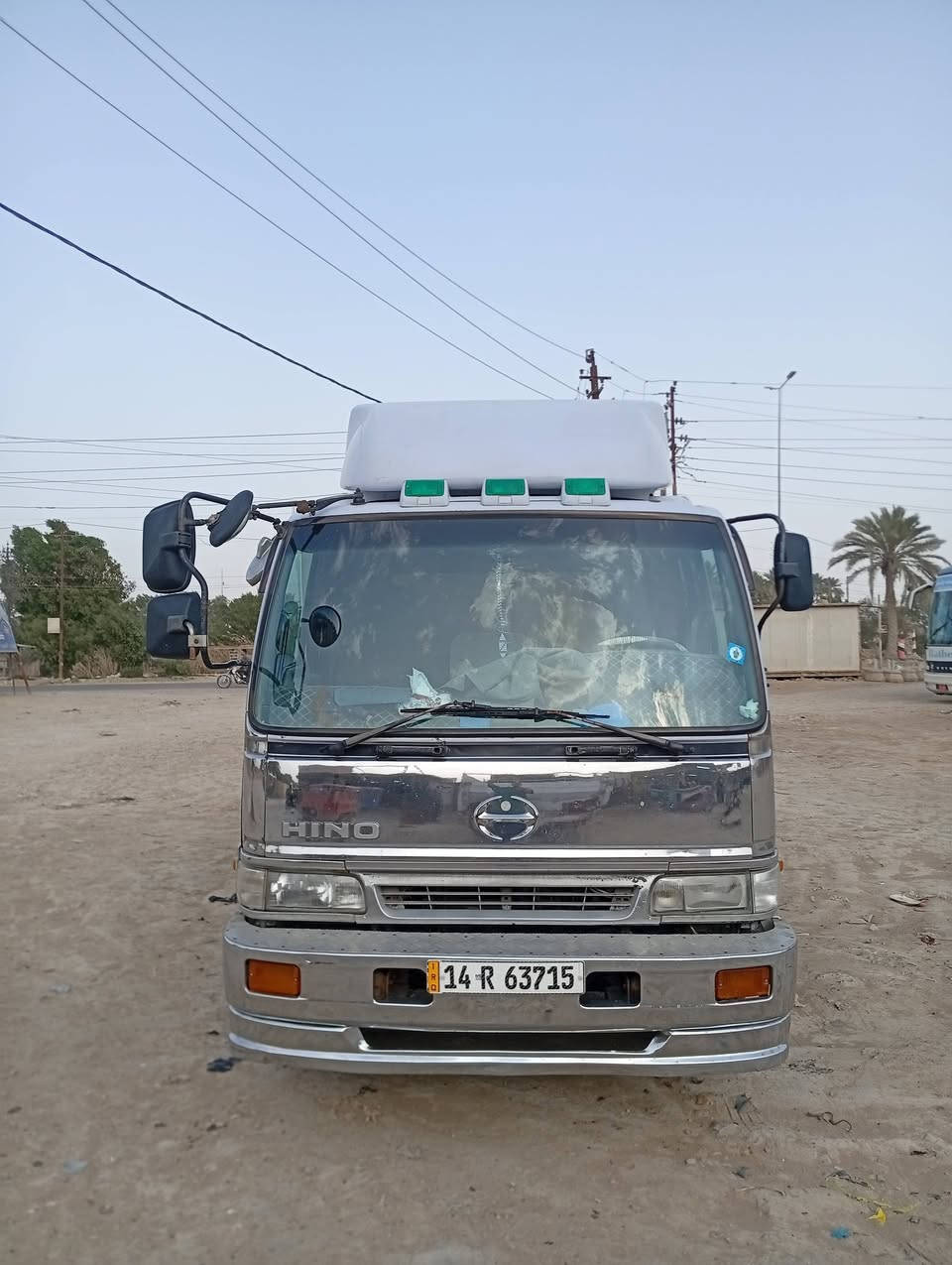 السلام عليكم هينو انكر
سياره على وضع الشركه  الطول سته وربع
موديل 98 السنويه جديده ل 31 مكينه80سوبر
تخم تاير جديد  خابر واستفسر***********
