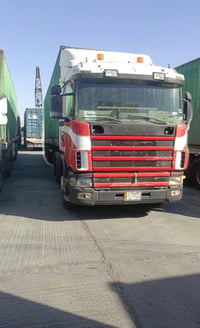 سكانيه البيع 2000 مكينه بيم انوزل  كير 3ب3شاصل مكفول  رقم مثنه السنويه...