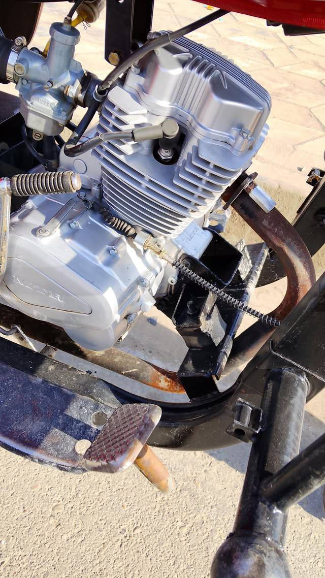 السلام عليكم ستوته للبيع موديل 19 مقفوله من كل شي اوراق وصولي ***********
