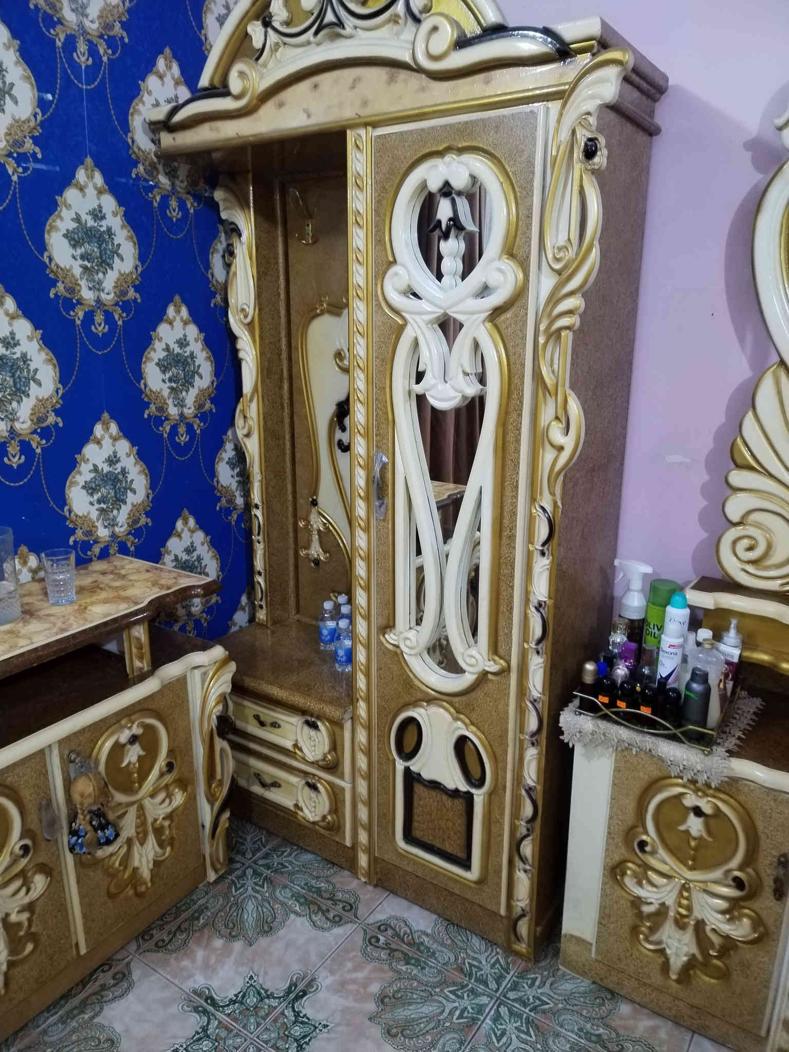 غرفه لبيع نجار سعر950 تصال ***********واتساب ناصريه مركز
