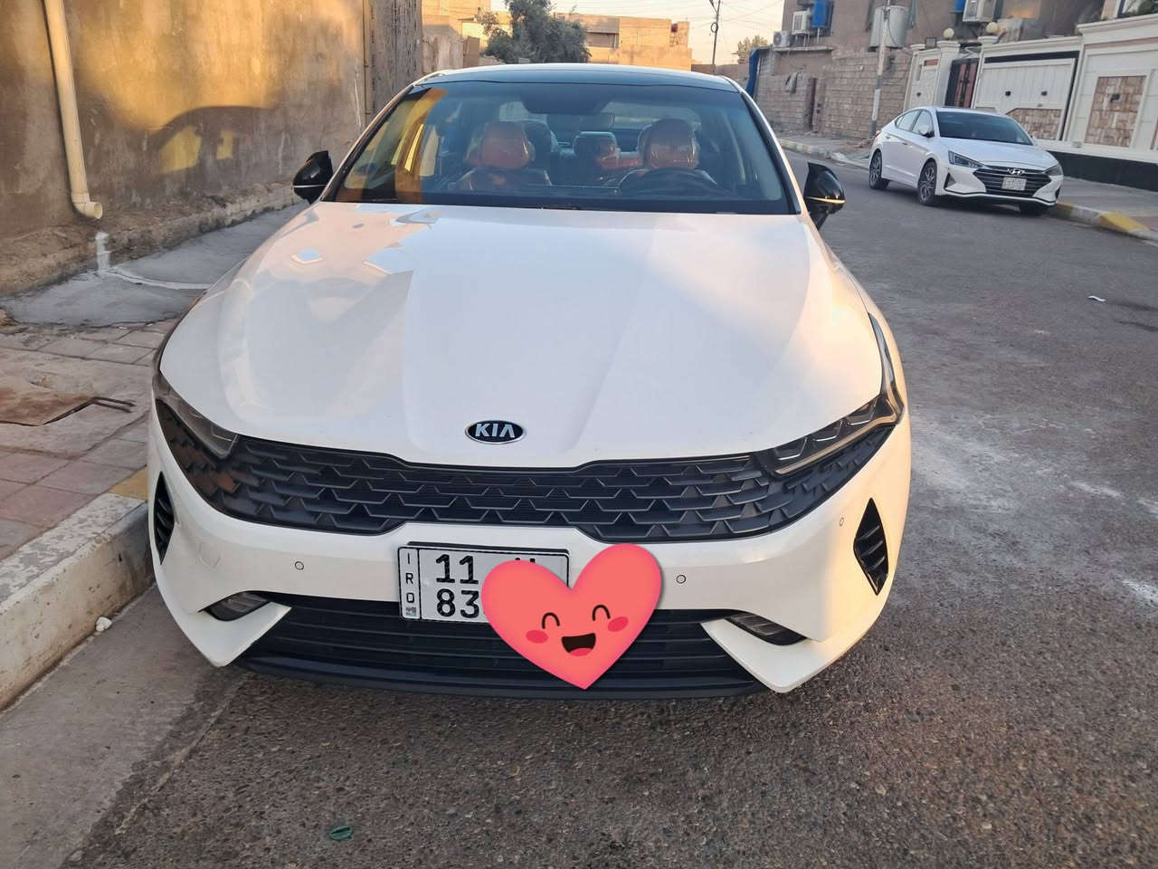 كلشي ذاكرلك بالمنشور السياره بدون صبغ والسونار مرفق مع الصور السياره بيه بارد بسيط بالجاملغ الخلفي 

السعر//180$     [***********] اتصال او مراسله واتساب
 المكان //الانبار /الرمادي 

كيا k5 موديل 2021 خليجي فول مواصفات  بصمه بنوراما داخل احمر 
ماشية ١٢٧ الف
رقم بغداد  الجديد [بأسمي/سنويه ل2031 مجدده وهزه جديده]
 (تشغيل عن بعد )
 محرك 2000 دوش
ويل كاب 18  
+بصمات بابين اماميات
حساسات امامي رادارات وخلفي   كير عدد 8 +كاميرا خلفية دوارة ويا لستيرن
مسجل شاشة كاربلي (واير ليس) ومنفذين USB
  
شحن واير لس لاسلكي //تشغيل عن بعد
لايت 3عدسات 
لد امامي ابيض ومدمج ويا اشارة برتقالي (بلادي)
لد كامل خلفي  + لد كشاف ضباب 
اربع مودات للقيادة (٤ معروفات والخامس تتحكم بي انتة)
بردات جامات خلفية بلادية
تبريد مناخين تحكم منفصل  +تبريد خلفي  ومنفذين USB
حاملة اكواب بين كراسي خلفية رادارات
