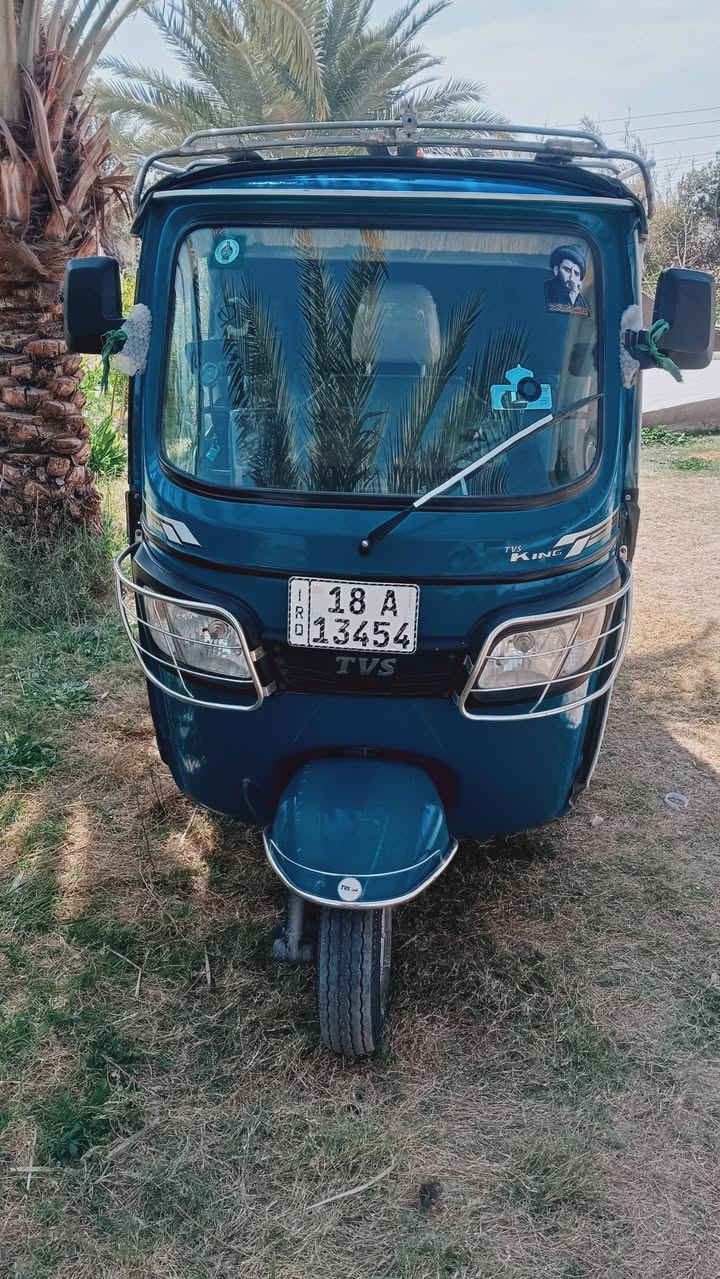 السلام عليكم تكتك للبيع تي فيس موديل 22 داخله هزه جديده رقم وسنوية انكليزي تحويل ثاني يوم كفاله عامه كشر و مكينه مكاني بغداد المحموديه ***********
