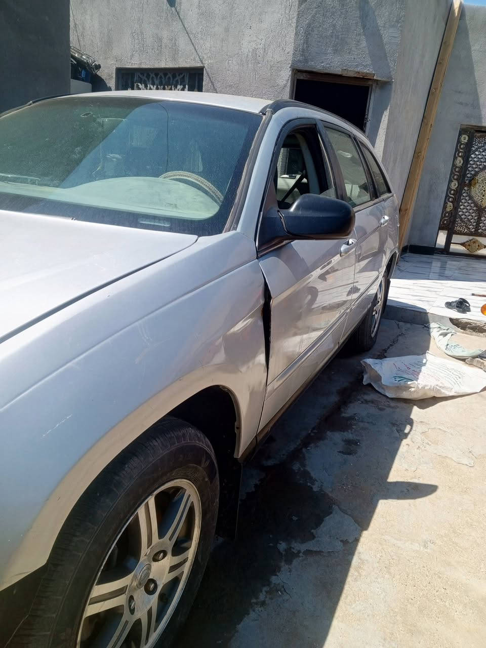 سيار امريكي باسفكة دورنكو مديدل 2008 سيار ما بيها لا ضربة ولا صبغ مكفولة سيار من صبغ والضربة مكينة 6سلندر مكينة 4الف رقم شمالي سنوية جديدة سيارة طافية عطلها بل ضفيرة يعني عطل كهرباءي فقط سيار سعرها 45وبيها مجال رقم ***********
