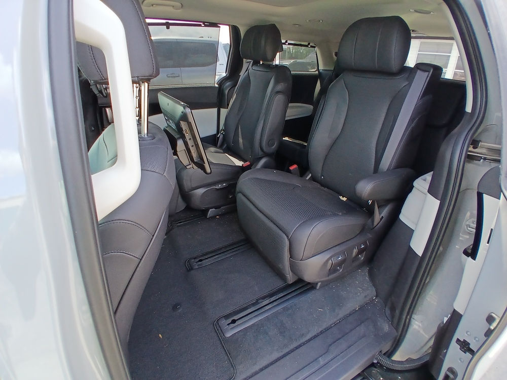 Kia Carnival Mpv SX-Prestige2024 3.5L 2024 SX-prestige 
برستيج وارد امريكي فول 1/1 دخول جديد  كرنفال
حجم المكينه : 3500 V6
 ترهم شهداء ترهم حرة واصل بصرة 
بدون ايرباك
اعلى فئة فول 1\1  VIP

 
 يتوفر لدينا شحن الى الامارات وتركيا   
خدمة التخليص الكمركي والنقل الى جميع محافظات العراق من جميع منافذ العراق الحدودية  

للتواصل *********** بغداد 
*********** دهوك
*********** دهوك
00905348133355 تركيا 
العنوان : بغداد / البلديات / قرب جسر 7 نيسان  
دهوك / شارع بهار ستي / داخل المعارض / معرض رشيد سعيد 
#مزاد_هايدرا
