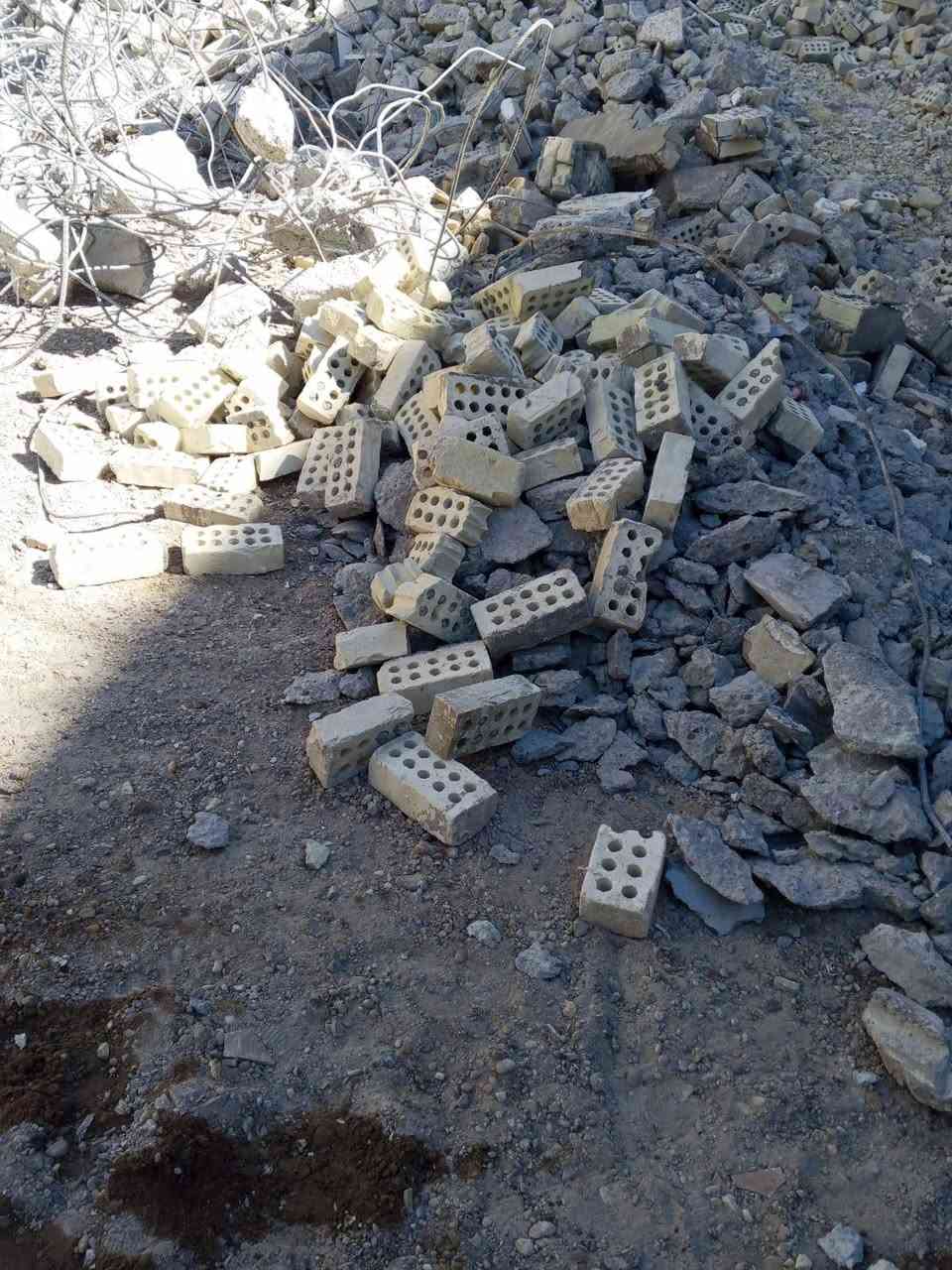 ***********
***********
يوجد طابوق تفليش جمهوري للبيع تواصل على الرقم وعلى الواتساب
