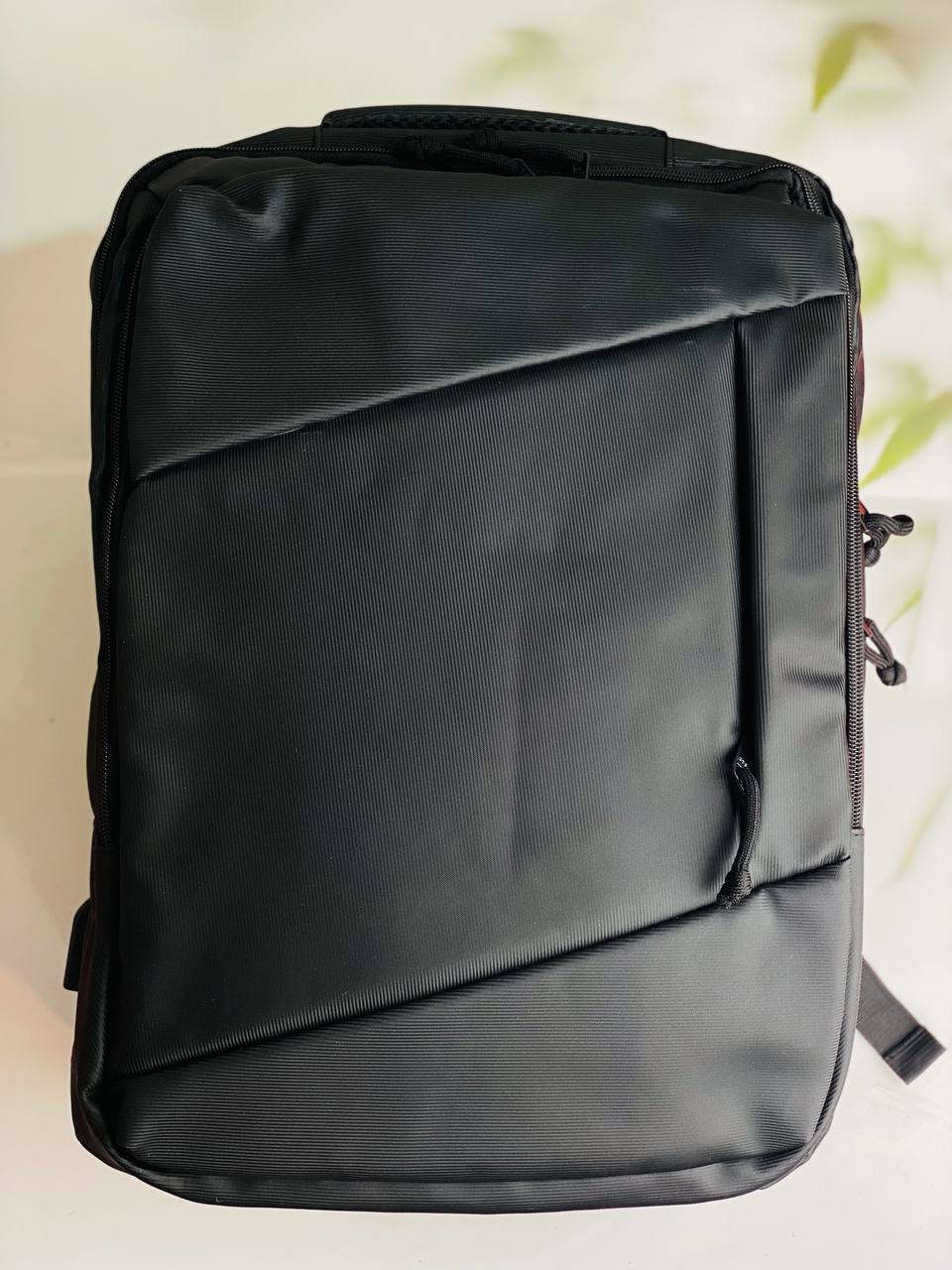 حقيبة ظهر عصرية من نوع مميز، وتتميز بتصميمها المتعدد الوظائف المناسب للعمل والسفر. 💼

🎒 مثالية للسفر، الدوام، والطلعات اليومية  
💧 فصل ذكي بين الأغراض الجافة والرطبة  
📱 مساحة منظمة لكل احتياجاتك (لابتوب، موبايل، مستلزماتك)  
🧳 خفيفة ومريحة بالحمل مع تصميم أنيق  
🔒 تحتوي على ٤ سحّابات لسهولة التنظيم والوصول السريع  

💚 خليكِ مرتبة وأنيقة بكل وقت!

مراسله الصفحه خاص للاستفسار والحجز
يوجد خدمة توصيل لجميع محافظات العراق


**إذا كنت صاحب هذا الإعلان وتريد حذفه لأي سبب، رجاءا أرسل رسالة إلى الدعم الفني**