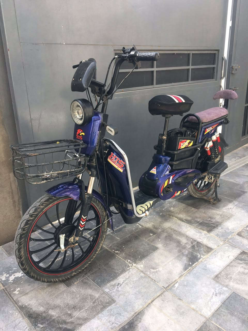 سلام عليكم
السعر 250 وبي مجال بسيط للشراي 

حجم 20 بطاريات عدد5 مكفولات وحالتهن ممتازة  كهربائيات شغالة دراجة نظيفة اي استفسار خاص


**إذا كنت صاحب هذا الإعلان وتريد حذفه لأي سبب، رجاءا أرسل رسالة إلى الدعم الفني**