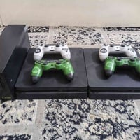 عندي بلي 4سلم  عند 2مهكر نضام9 كامل  ملحقات ويا يو بي اس ولاجهزه بيهه ...