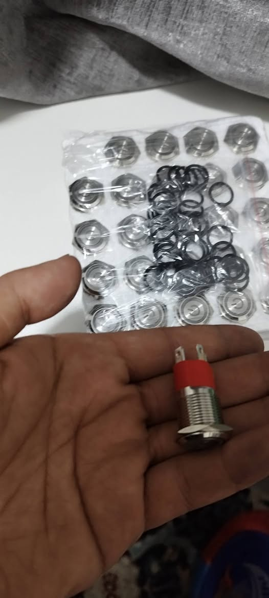 جاي تنباع قطعة 3 الاف العدد 25 قطعة شلع شلع بسسس 45 الف 🔒 الكل سعر ثابت ثابت قفل .. والسعر شامل التوصيل 👍 الحجز على الخاص ما متفرغ تعليقات


**إذا كنت صاحب هذا الإعلان وتريد حذفه لأي سبب، رجاءا أرسل رسالة إلى الدعم الفني**