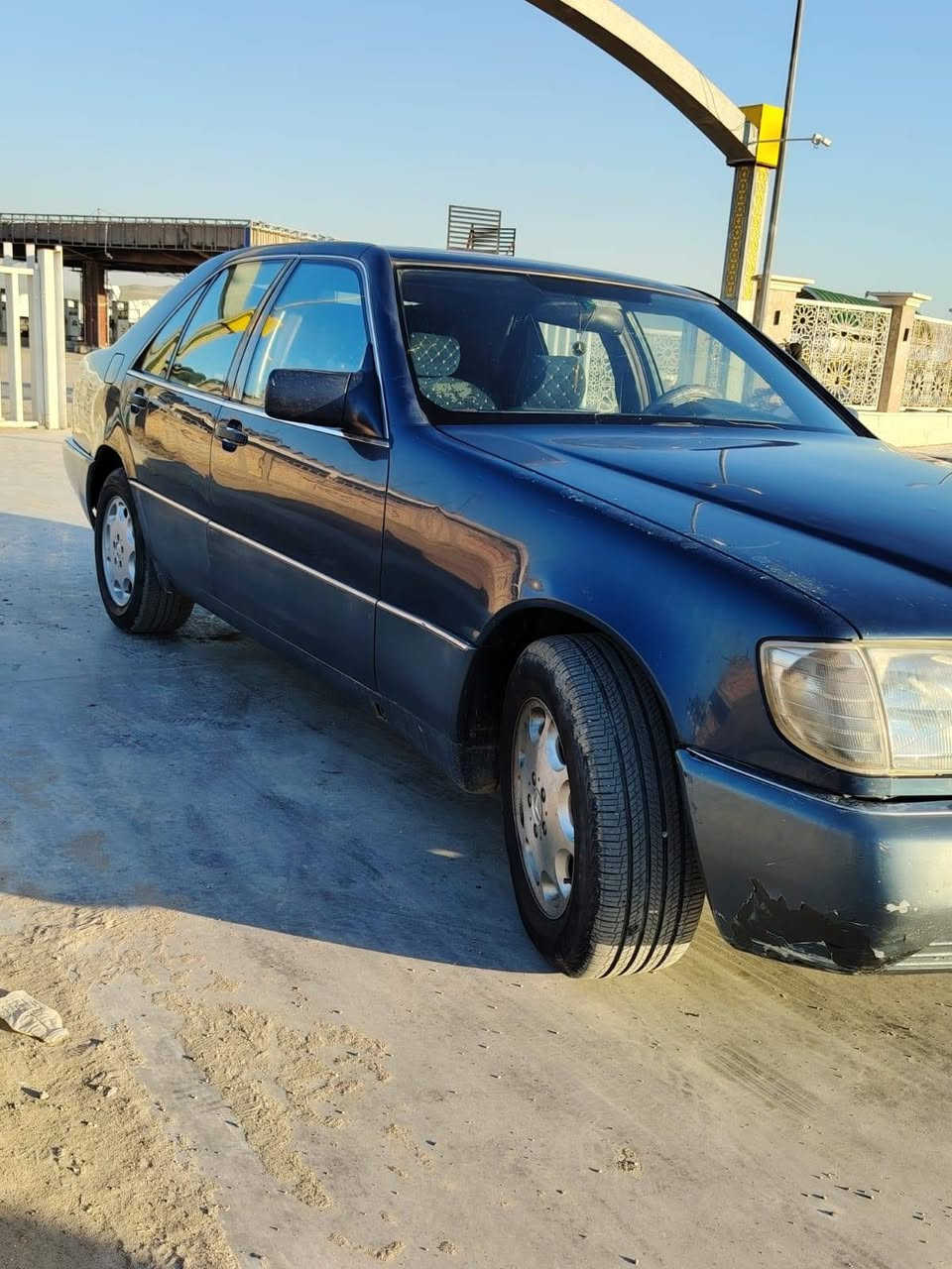 سلام عليكم  مارسدس شبح موديل 92 نضيفة كلش محرك VVt تبريد حدادية كلهة كاملة رقم بسمي سعر 50وبيهة مجال سيارة مال جناي ***********
