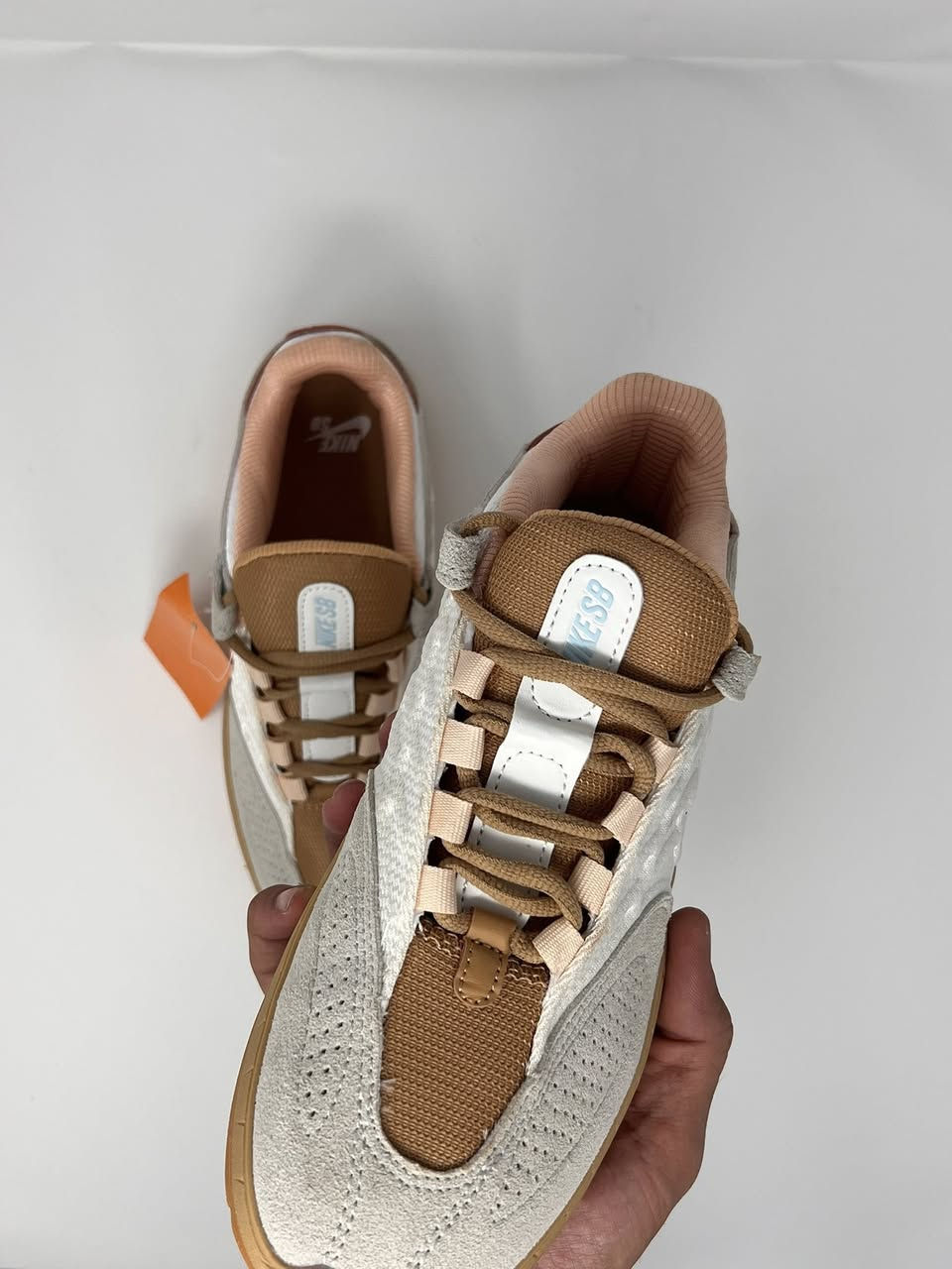 Nike vertebrae size 40 ولادي بناتي
قطعه اصليه قياس ٤٠ قطعه وكاله باليبل نظافه 💯 السعر 30الف دينار قفل يوجد توصيل جميع المحافظات


**إذا كنت صاحب هذا الإعلان وتريد حذفه لأي سبب، رجاءا أرسل رسالة إلى الدعم الفني**