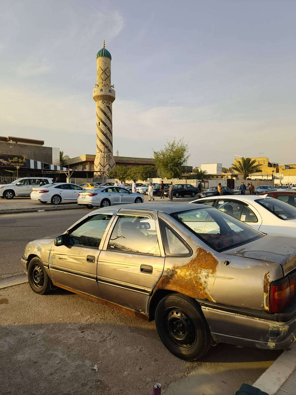 السلام عليكم أوبل فكتره موديل 1989محرك 2000
كير ومحرك خير من الله أرقام إنكليزي سنويه لل2029
مكان السياره فلوجه
تحويل مباشر ***********
