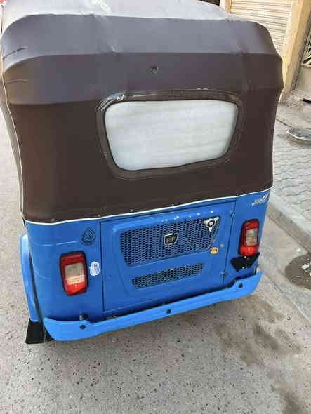 سلام عليكم تكتك للبيع موديل 2021 شهر 11اوراق ملاحضه تكتك بدون قرص مكفوله من سرقه تكتك مال جناي جاهزه مكاني بغداد الكماليه سعر 5  هاتف ***********
