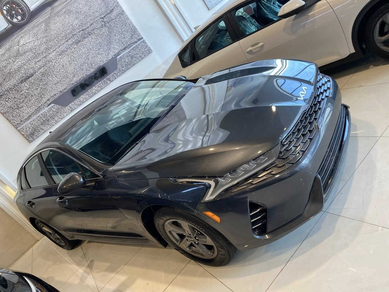 K5موديل 2024                                                               جاملغ امامي صبغ جاملغ خلفي بدون ايرباك 
بدون دواخل ماشي 28000mail
مواصفات LXS
رقم استفسار واتساب 
***********
***********
مكان اربيل
